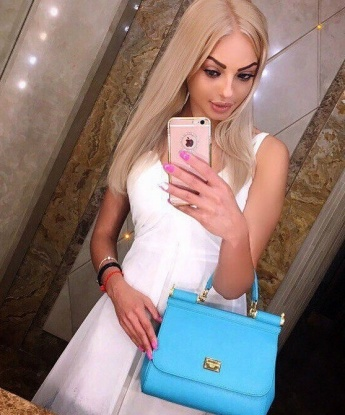 Зоя